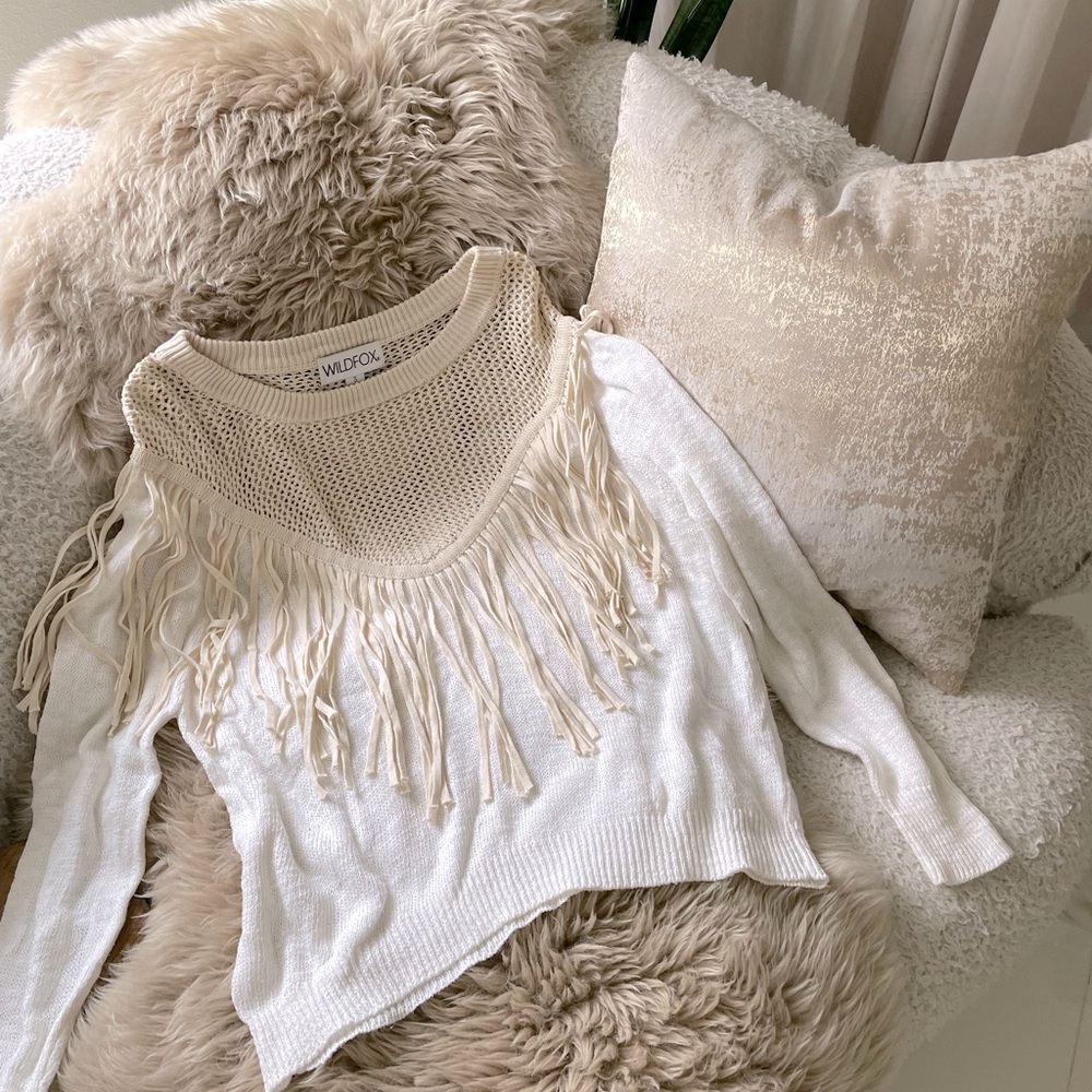 WILDFOX 🐴 Cream Fringe Tassel Crochet Cotton knit sweater Top S